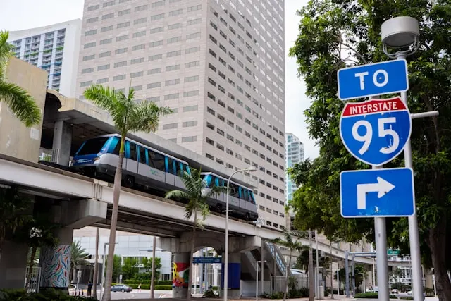 What Is a Common Carrier Accident Under Florida Law? featured image